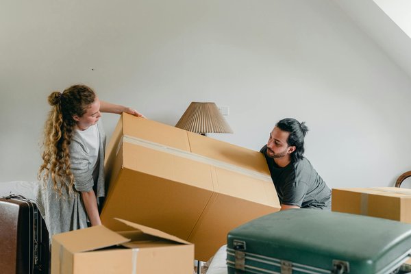 Installation de poêle à bois en appartement : conseils essentiels pour une sécurité maximale